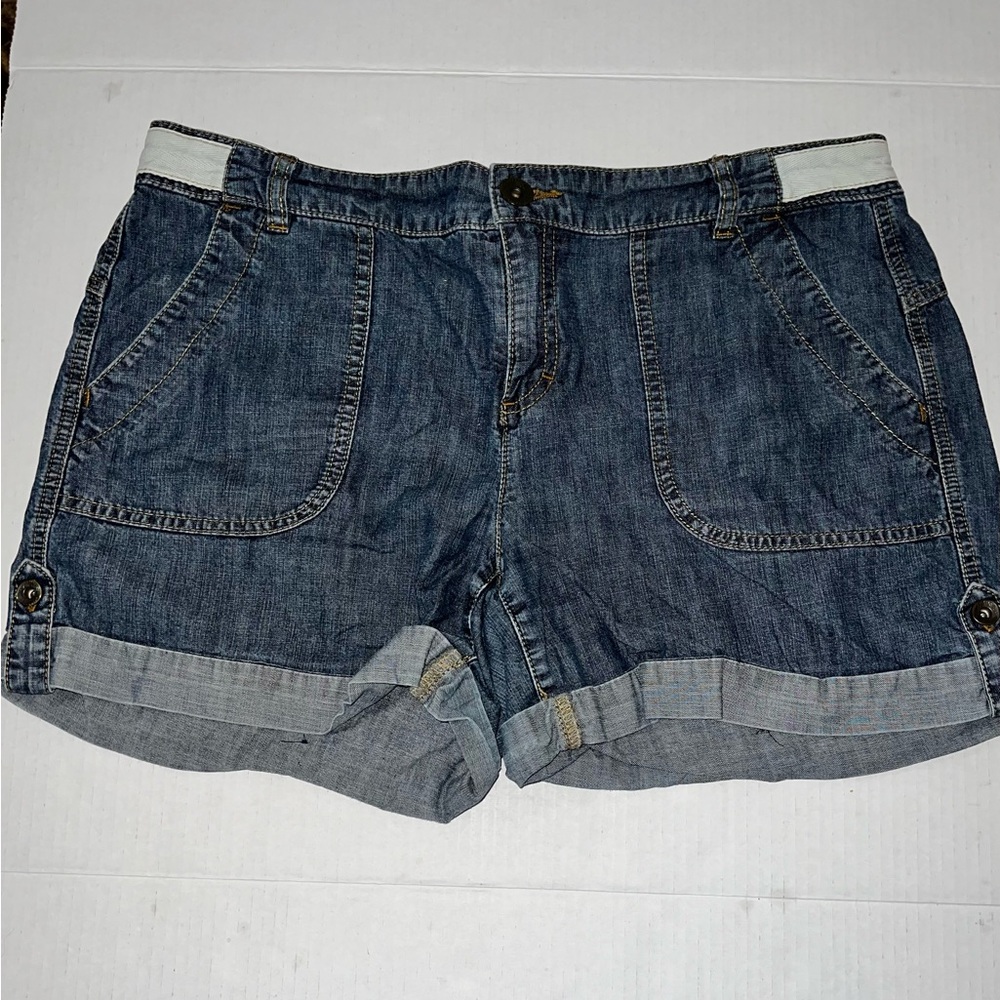 Tommy Hilfiger Shorts Womens Size 12 Blue Denim Cuffed Mid Rise 5” Inseam 90s